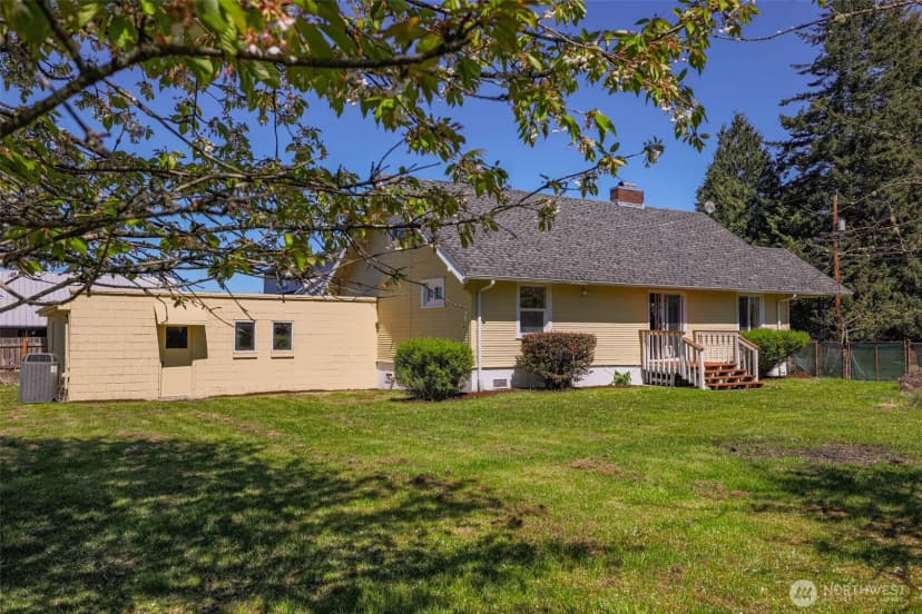 Property photo for 1320 4th Street, Cosmopolis photo 6