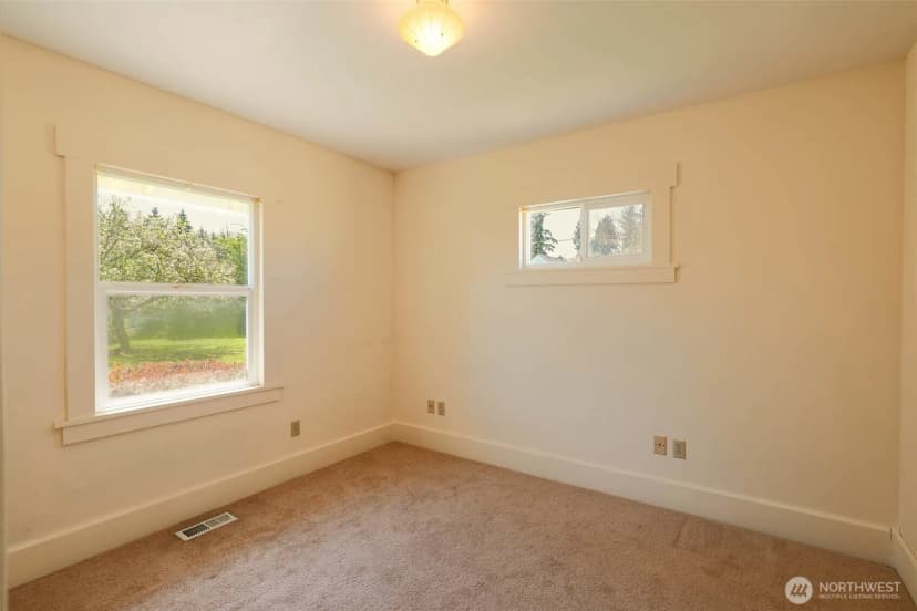Property photo for 1320 4th Street, Cosmopolis photo 20
