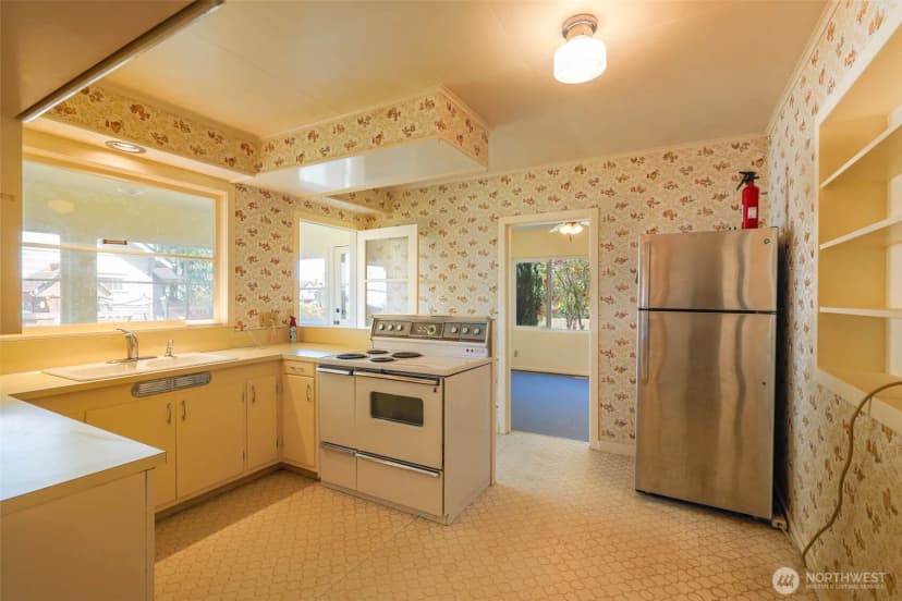 Property photo for 1320 4th Street, Cosmopolis photo 13
