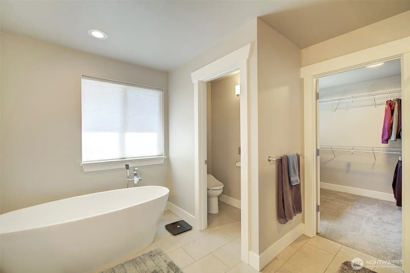Property photo for 11627 21st Avenue Sw, Burien photo 22
