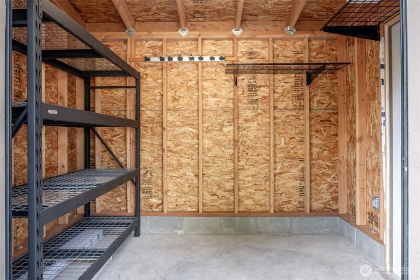 Property photo for 11627 21st Avenue Sw, Burien photo 35