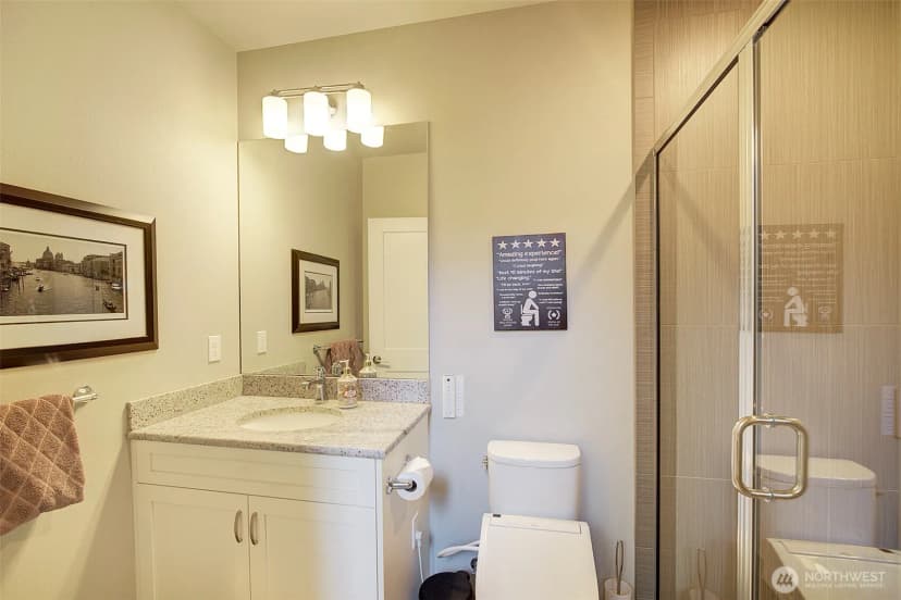 Property photo for 11627 21st Avenue Sw, Burien photo 16