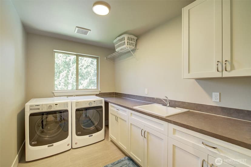 Property photo for 11627 21st Avenue Sw, Burien photo 27
