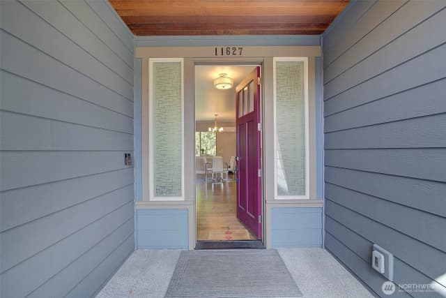 Property photo for 11627 21st Avenue Sw, Burien photo 2