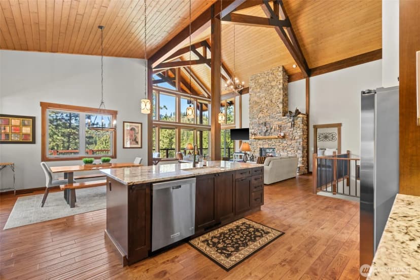 Property photo for 239 Foxridge Lane, Leavenworth photo 9