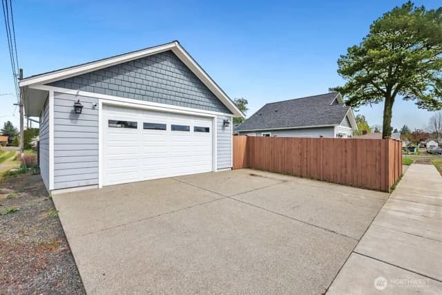 Property photo for 903 Atherton Street, Centralia photo 3