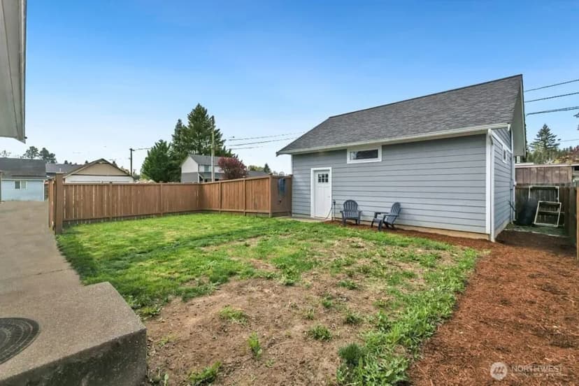 Property photo for 903 Atherton Street, Centralia photo 30