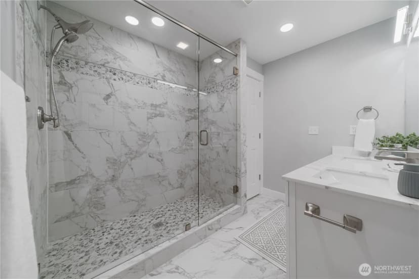 Property photo for 2336 Sw 338th Street, Federal Way photo 12