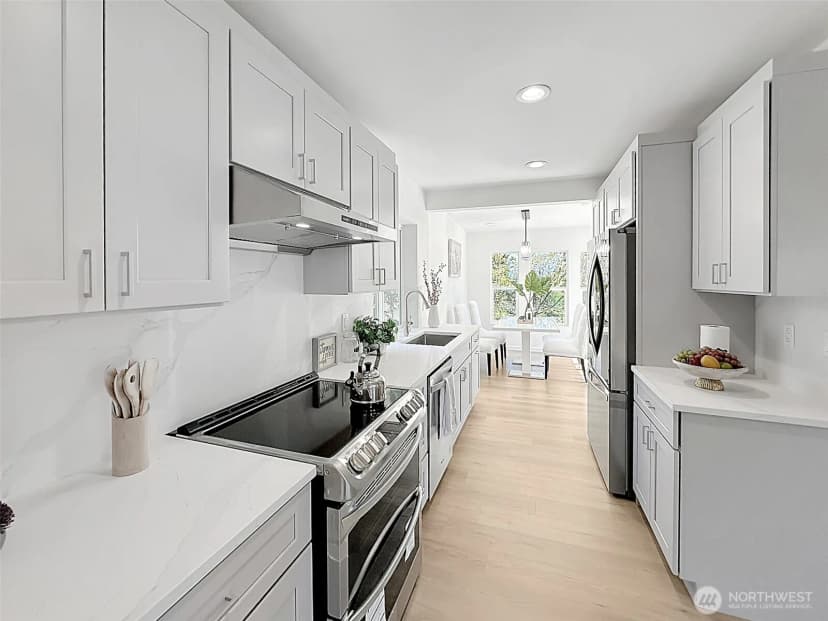 Property photo for 7403 Beverly Blvd, Everett photo 5