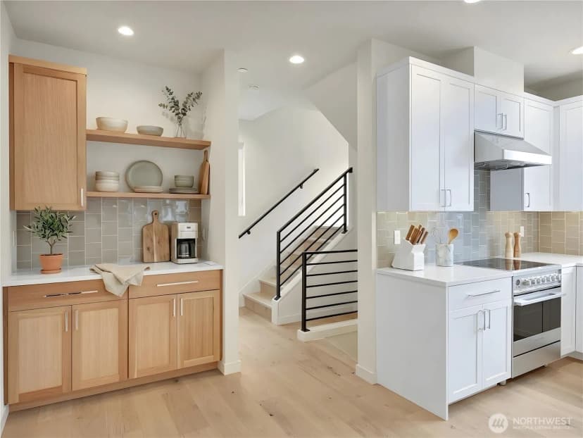 Property photo for 1412 A N 47th Street, Seattle photo 11