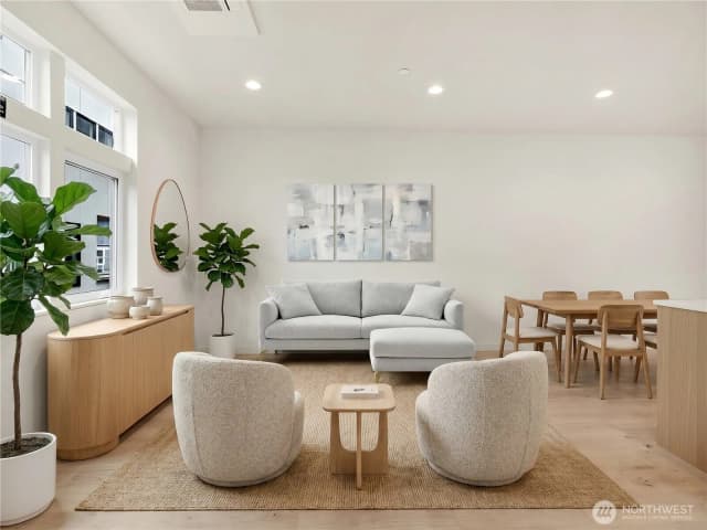 Property photo for 1412 A N 47th Street, Seattle photo 4