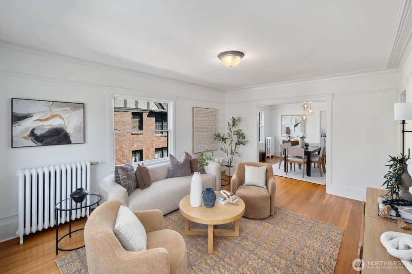 Property photo for 1902 Bigelow Avenue N #304, Seattle photo 5