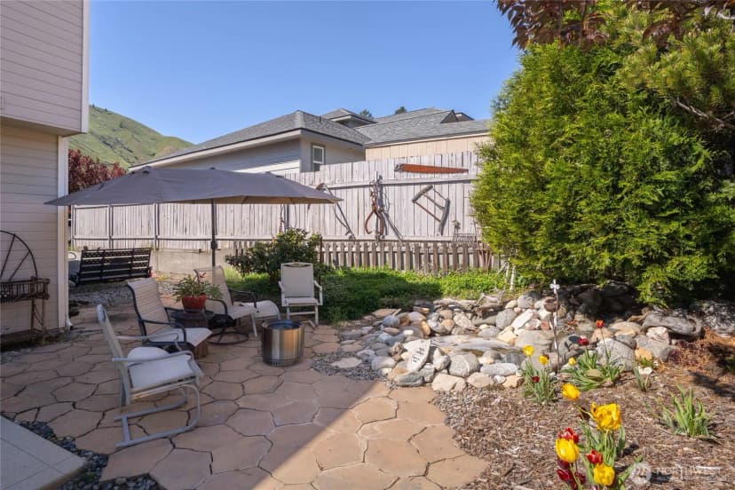 Property photo for 2207 Ashley Brooke, Wenatchee photo 17