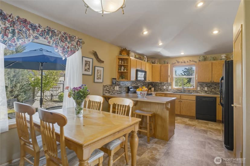 Property photo for 2207 Ashley Brooke, Wenatchee photo 2