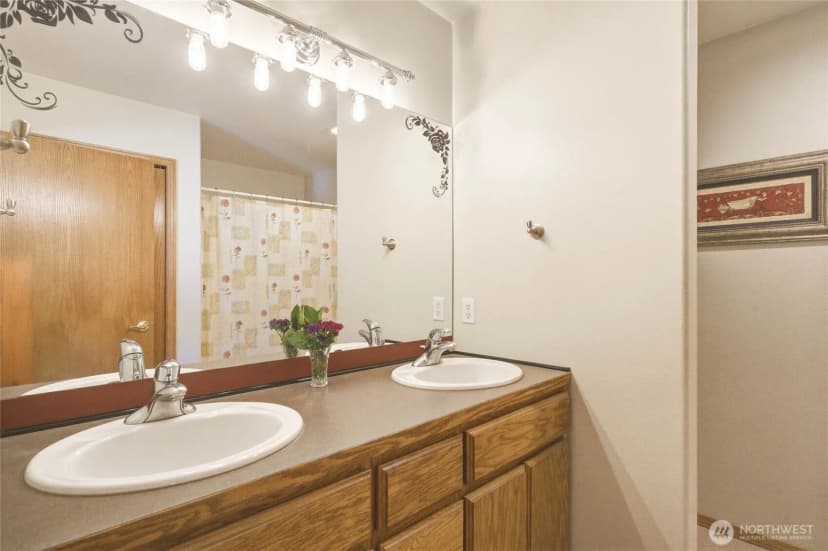 Property photo for 2207 Ashley Brooke, Wenatchee photo 30