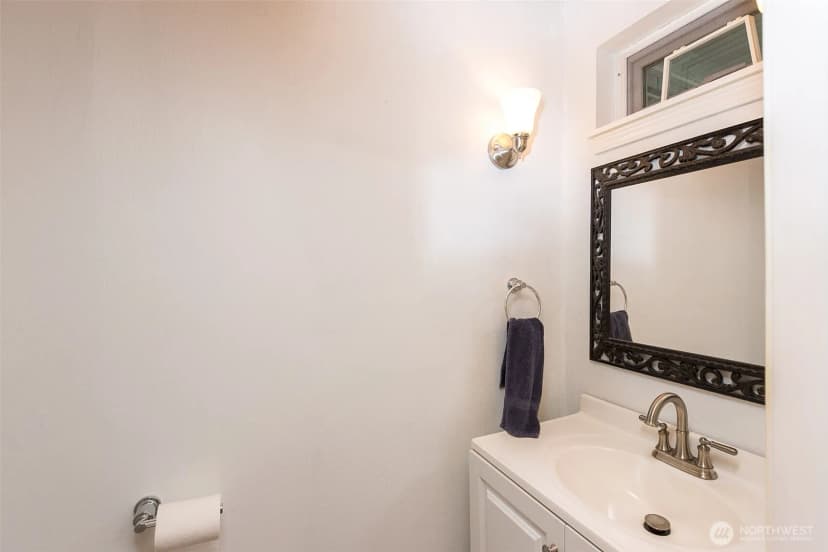 Property photo for 31 Salal Way, Sequim photo 17