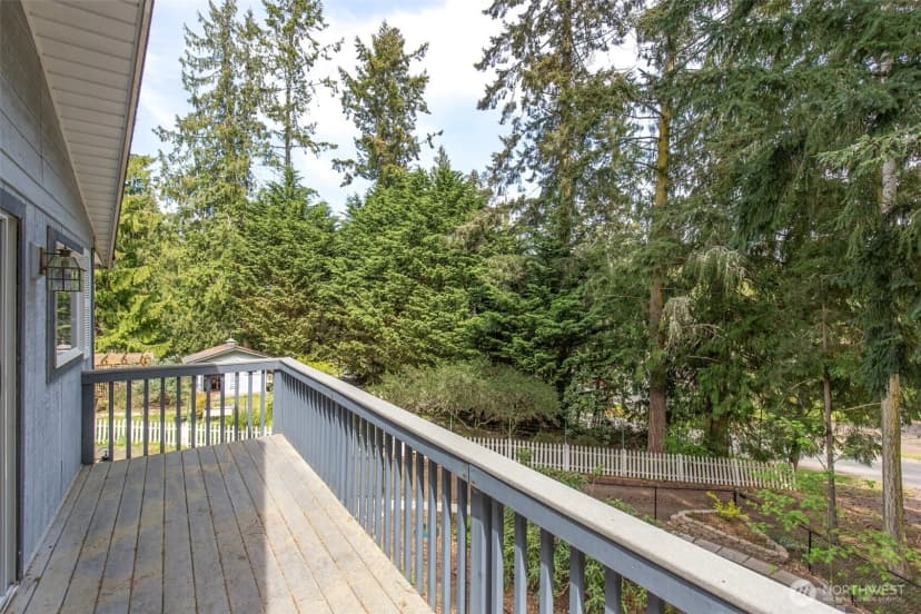 Property photo for 31 Salal Way, Sequim photo 24
