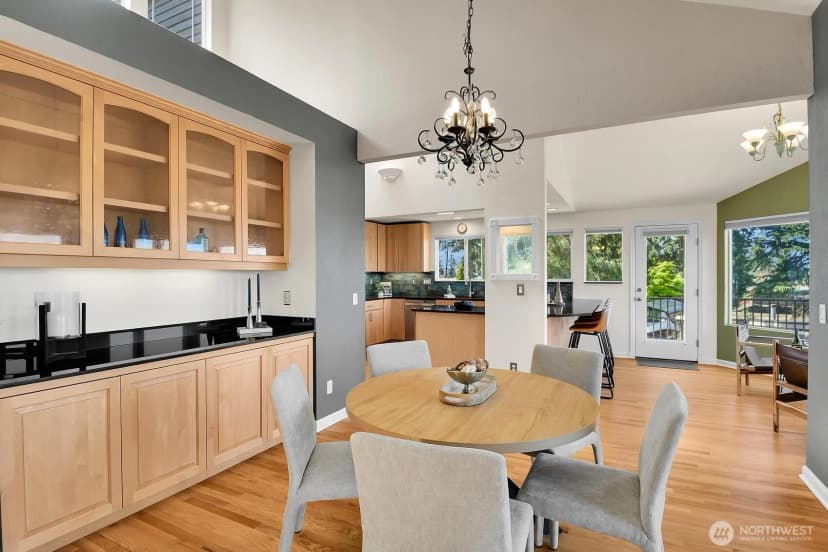 Property photo for 7103 156th Street Sw, Edmonds photo 9