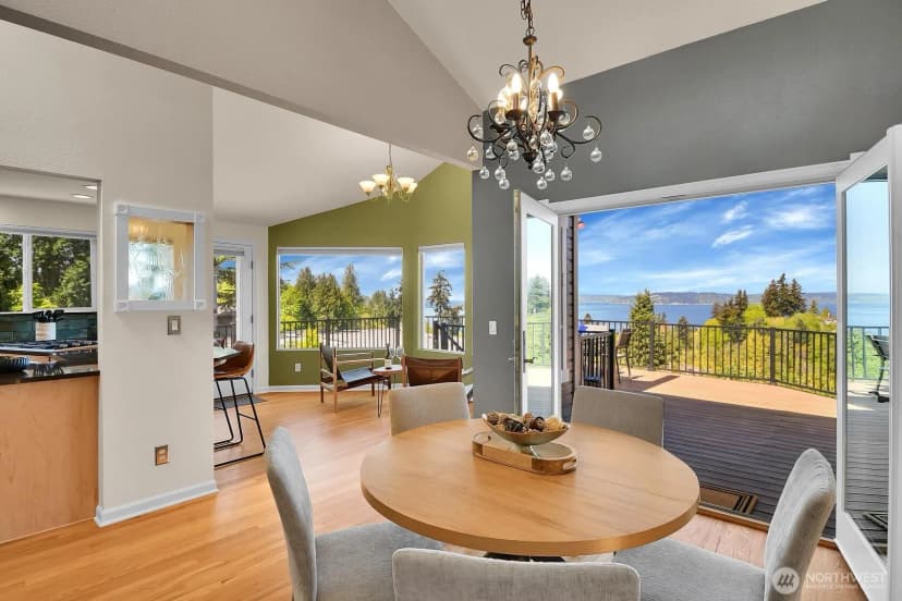 Property photo for 7103 156th Street Sw, Edmonds photo 11