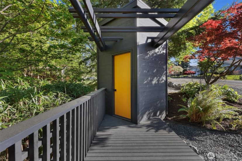 Property photo for 1506 E Horizon Drive, Mukilteo photo 20