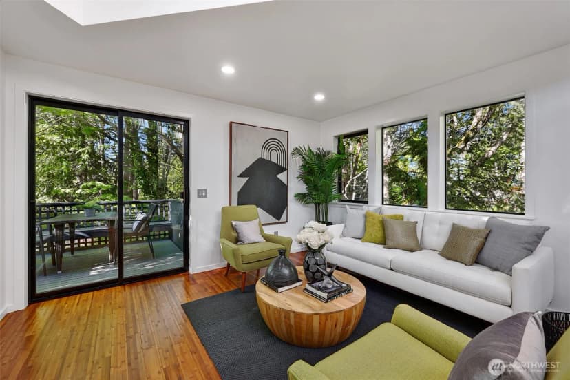 Property photo for 1506 E Horizon Drive, Mukilteo photo 3