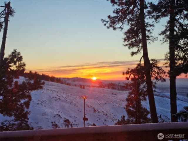 Property photo for 3671 W Sun East Road, Ellensburg