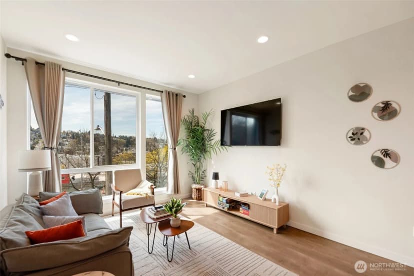 Property photo for 3406 15th Avenue W #c, Seattle photo 8