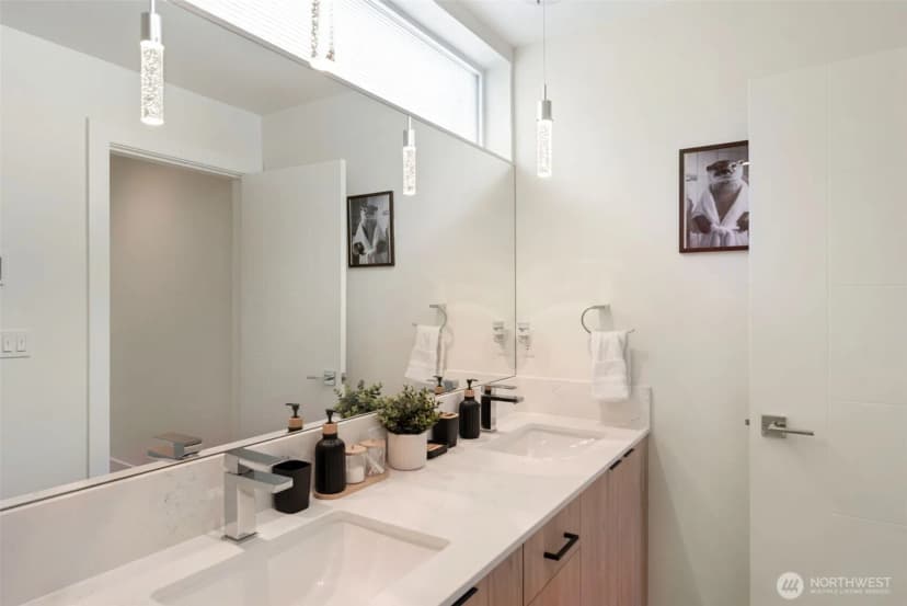 Property photo for 3406 15th Avenue W #c, Seattle photo 21