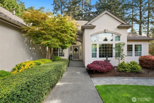 Property photo for 16705 89th Avenue E, Puyallup photo 2