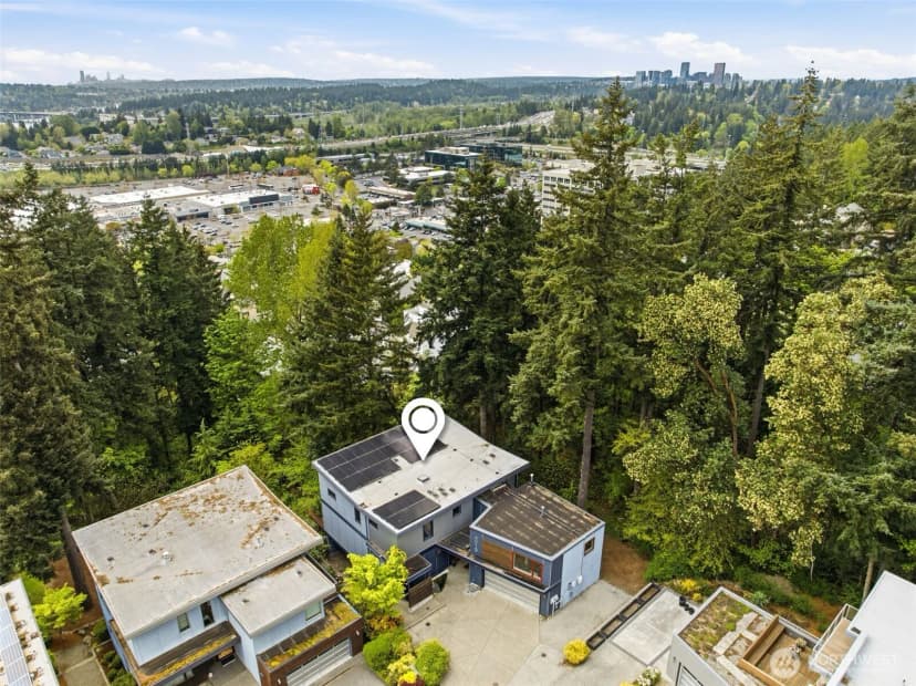 Property photo for 4019 131st Place Se, Bellevue photo 33