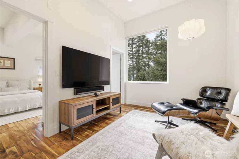 Property photo for 4019 131st Place Se, Bellevue photo 22