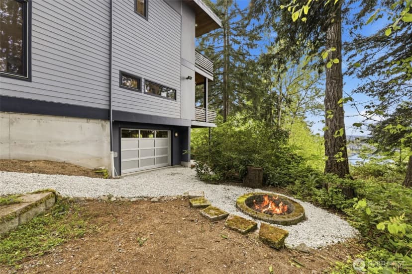 Property photo for 4019 131st Place Se, Bellevue photo 31