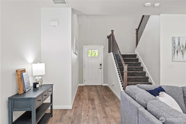 Property photo for 32943 Ash Avenue Se, Black Diamond photo 4
