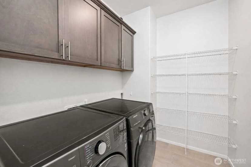 Property photo for 32943 Ash Avenue Se, Black Diamond photo 21