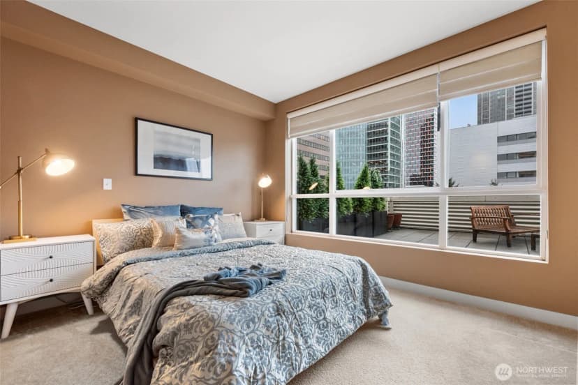 Property photo for 300 110th Avenue Ne #515, Bellevue photo 2