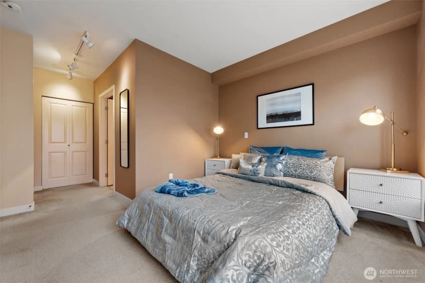 Property photo for 300 110th Avenue Ne #515, Bellevue photo 12