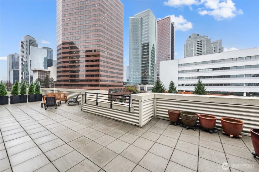 Property photo for 300 110th Avenue Ne #515, Bellevue photo 16