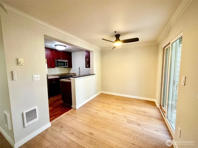 Property photo for 1808 S 284th Lane #e203, Federal Way photo 4