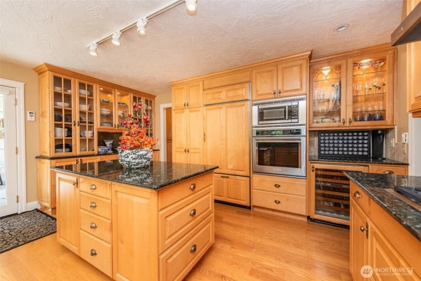 Property photo for 1544 Mount Pleasant Road, Port Angeles photo 11