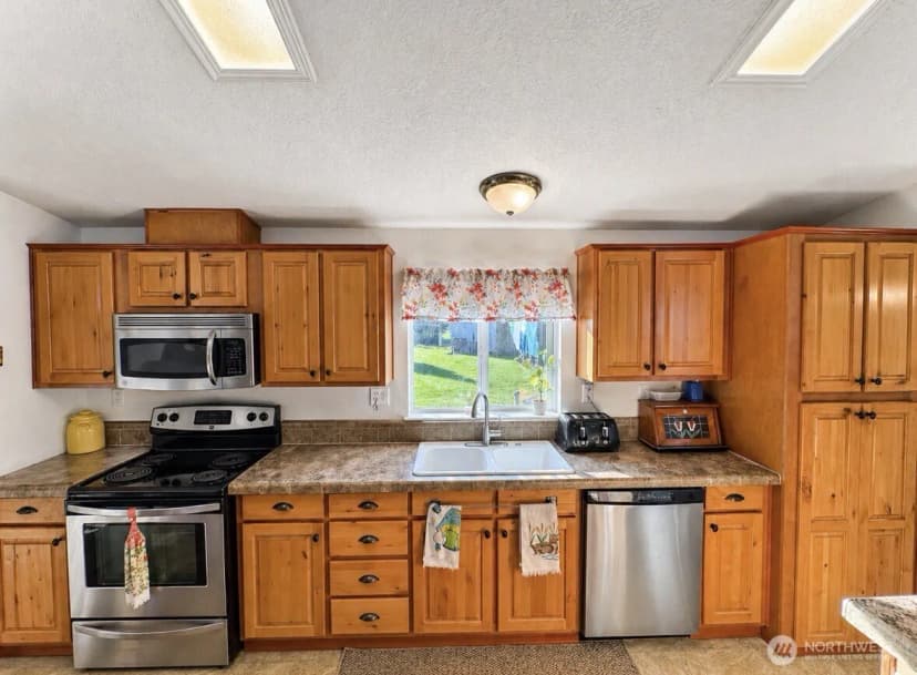 Property photo for 1408 Elm Street, Oroville photo 10