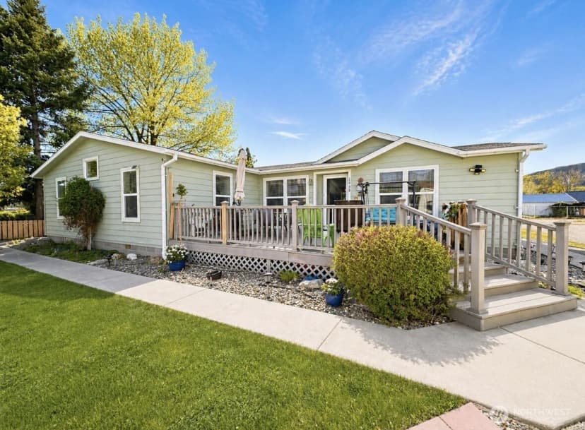 Property photo for 1408 Elm Street, Oroville