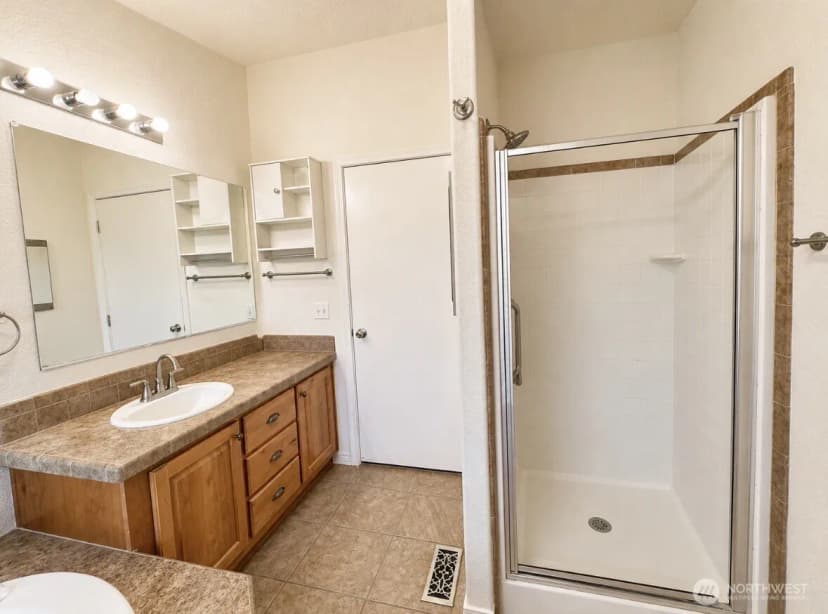 Property photo for 1408 Elm Street, Oroville photo 16