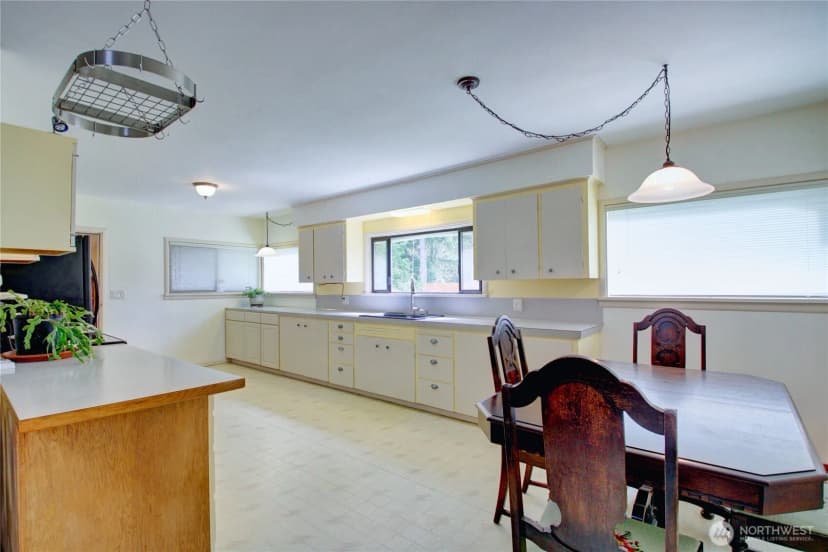 Property photo for 19023 23rd Avenue Ne, Arlington photo 13