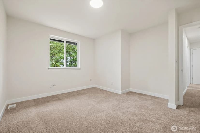 Property photo for 35230 56th Avenue S, Auburn photo 20