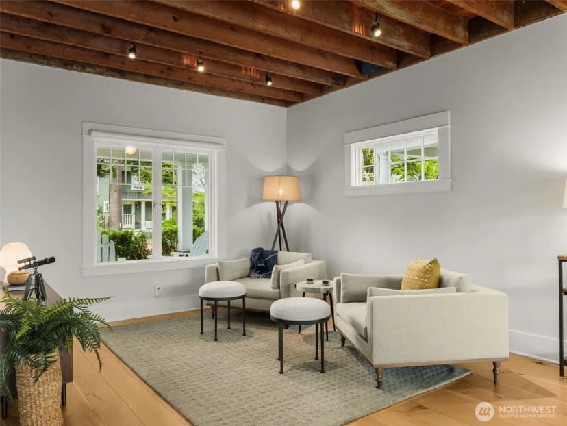 Property photo for 1909 4th Avenue N, Seattle photo 9