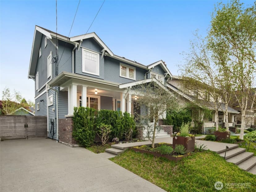 Property photo for 1909 4th Avenue N, Seattle photo 35
