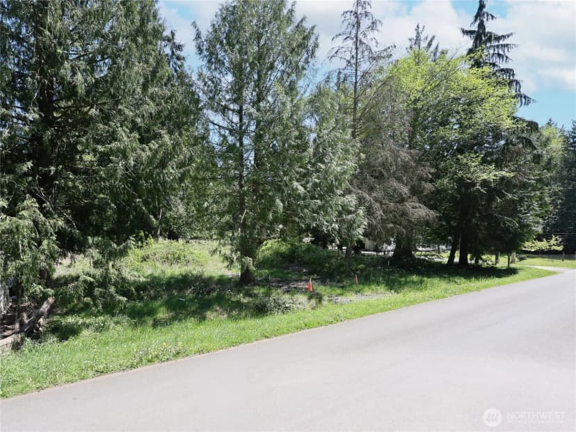 Property photo for 13821 30th Avenue Nw, Tulalip photo 12