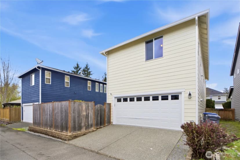 Property photo for 24713 233rd Place Se, Maple Valley photo 26