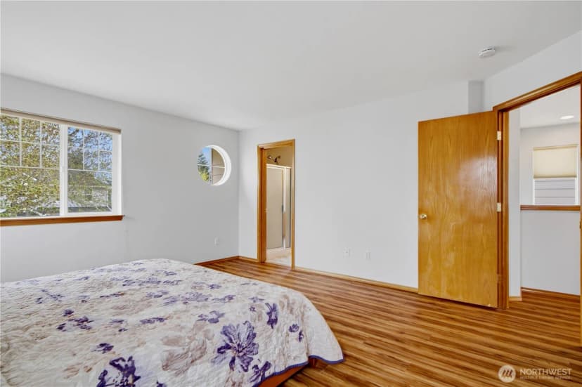 Property photo for 24713 233rd Place Se, Maple Valley photo 8