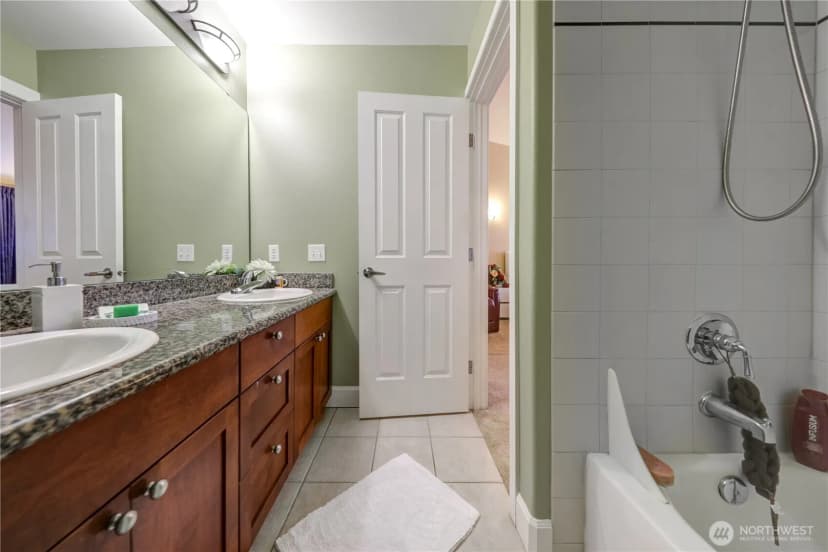 Property photo for 11023 Se 240 Street #c2, Kent photo 10